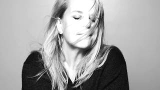 Mary Chapin Carpenter | I Am A Town Vignette