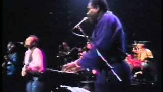 Ringo Starr - Live in Japan - 19. Will It Go Round in Circles? (Billy Preston)