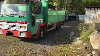 Camion plateau Volvo FL 608 | Image 4 - Autoline