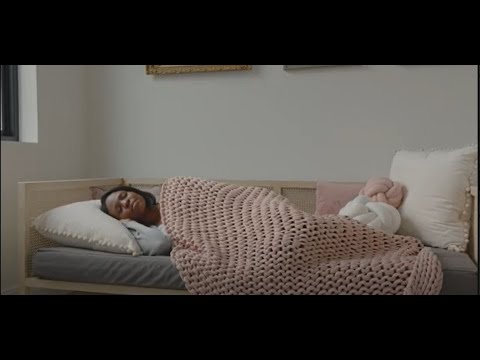 The Complete Weighted Blanket Guide - Everything You Need to Know | Bearaby®