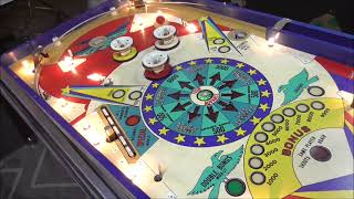 Cleaning and Repopulating the Playfield on a 1976 Bally FREEDOM Pinball Machine, Great Game!