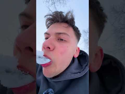 Wie isst Du Schnee? 👀