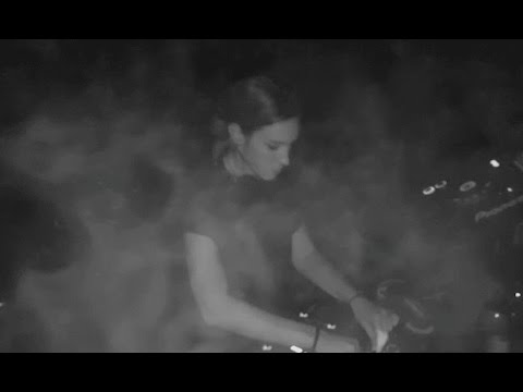 Eve Schwarz playing at Silbergold [November 2016]