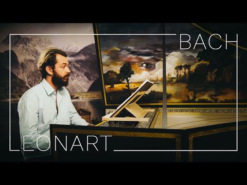 Bach Invention 4 in D minor BWV 775 [Harpsichord] Leonart