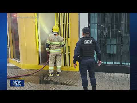 Princípio de incêndio mobiliza equipes em loja de Rio Verde