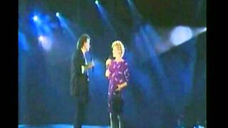 Anne Murray &amp; DAVE Loggins-Nobody Loves Me Like You Do