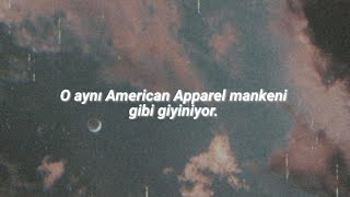 Simone Battle - He Likes Boys (Türkçe Çeviri)