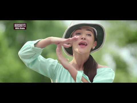 HERSHEY'S Milk Shakes