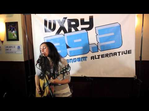 WXRY Unsigned LIVE Session: Haley Dreis - 