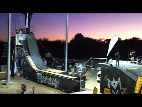 Andy Macdonald - Mini-Mega