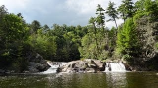 preview picture of video 'Hike to Linville Falls Near Blue Ridge Parkway'