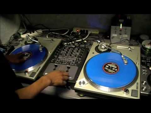 random scratch session at the radio station