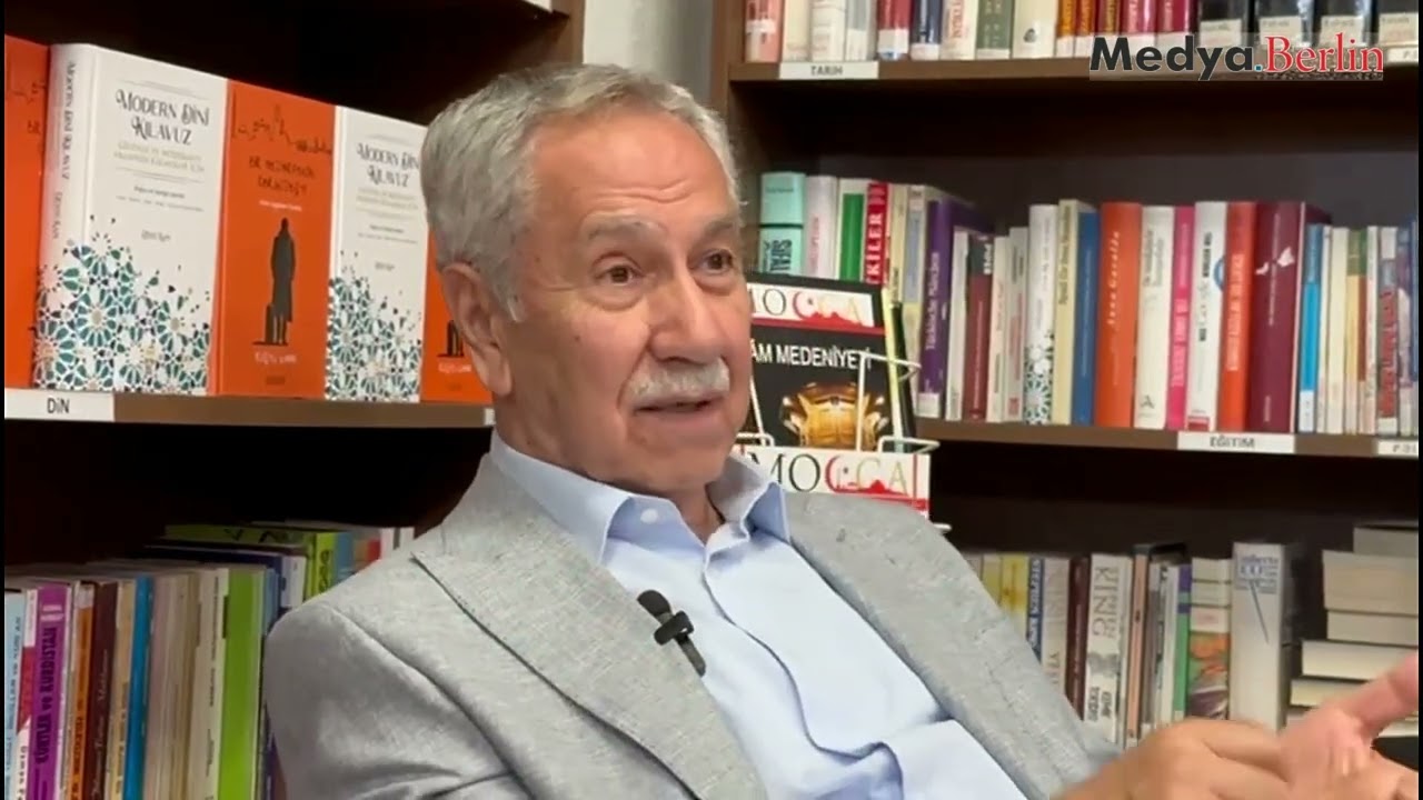 Bülent Arınç: Kozmik Oda  Meselesi Üzerimize Yamanmış Bir Olaydır.