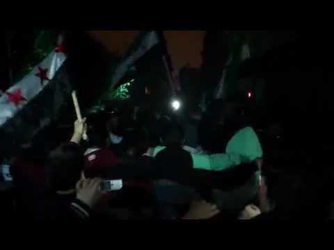 مظاهرة مسائية في حي الملعب البلدي في مدينة حمص في أحد "أسبوع التصعيد الثوري"