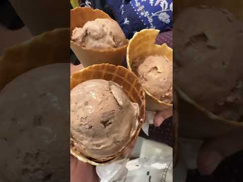 Naturals ice cream 🤤 #icecream #papayashake #dessert #fyp #lovestatus #yummy