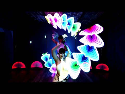 Spettacolo  Sogni della Fenice Fuoco Led Trampoli Ali luminose