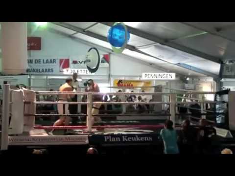 Mark Heffron  Pro Debut  Vs Torsten Roos