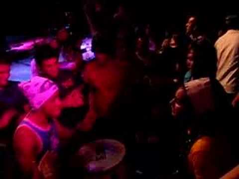 Iyexá - Duelo Guitarra x Timbau