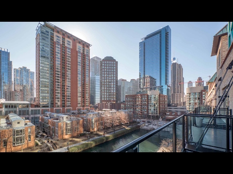 Tour a waterfront one-bedroom at The Lofts at River East in Streeterville