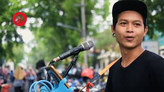 Download lagu Bidadari Tak Bersayap -  Anji COver Musisi Keren Jalanan Malang mp3