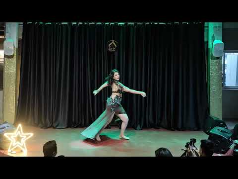 Fakkarouni | Oum Kalthoum - Giselle Bellas