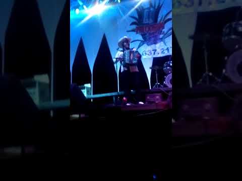 El Jarocho y el canelo