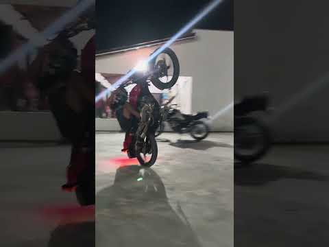 Família Beberibe no Grau & Nogueira - Beberibe Ceará #piseiro e #grau #titan #xre300 #cg99