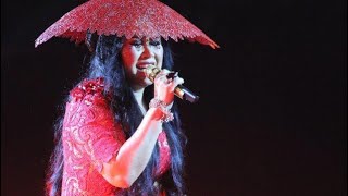 Download lagu Titi DJ 'Takkan Ada Cinta Yang Lain' Mahakarya Ahmad Dhani In Concert 2012 mp3
