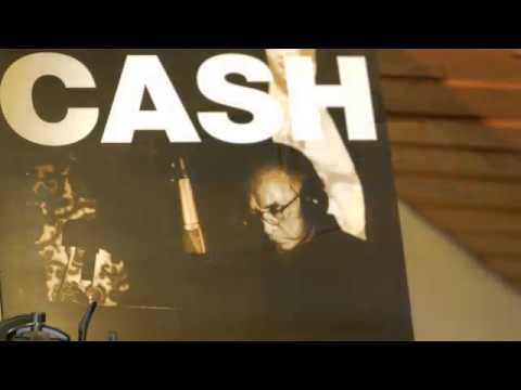 Johnny Cash | Further On Up The Road