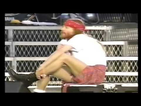 Guns N' Roses - Patience - Live Paris 1992 HD - Rock Collections RDT