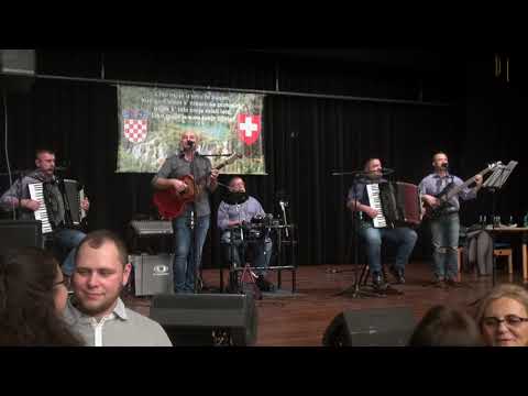 Bogatstvo - U proljece kad procvatu jabuke