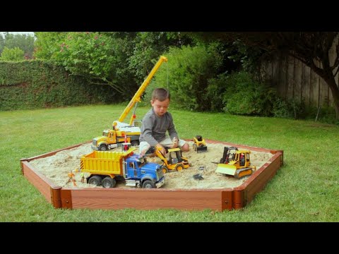 BRUDER bworld Construction Figures and Vehicles
