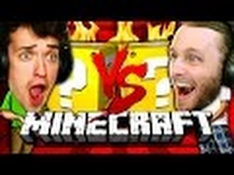 Minecraft - ROAST LUCKY BLOCK CHALLENGE - CRUNDEE ROASTS