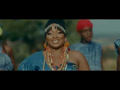 Bamba Ami Sarah : Mon genre (clip officiel)