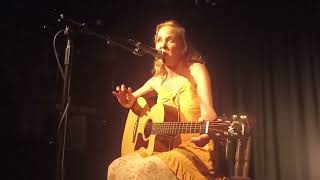 Kristin Hersh - &#39;Down in the Willow Garden&#39; &amp; &#39;The Cuckoo - 2022-08-21 - London, UK Set 2, Evening
