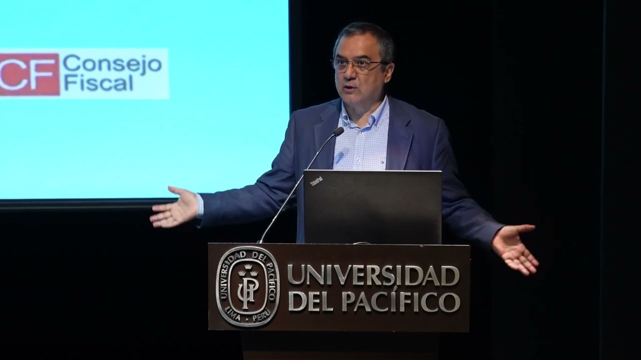 Macroeconomía en Acción 2024-I - Carlos Oliva, Presidente del Consejo Fiscal y Director del BCRP