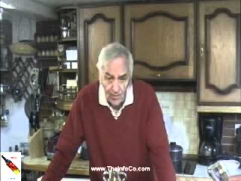 How to make wine - Kiwi fruit wine (part 2) by TheInfoCo.com