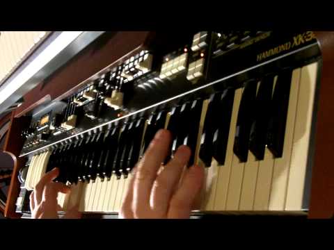 "GREEN ONIONS". SOLO LIVE HAMMOND XK3c/LESLIE 3300 COVER.