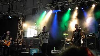 Stiff Little Fingers-Strummerville -live Soundwave Sydney 2014