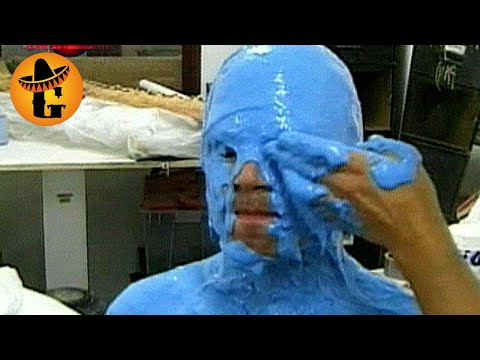 Schlumpffabrik bei den Freitag Nacht News