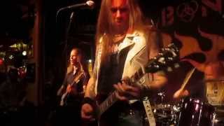 Bonafide Hold Down The Fort Stockholm Akkurat 141226