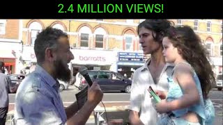 Damian chooses to accept Islam and takes his Shahadah at the Dawah table in North London. Please could you support the Da'...