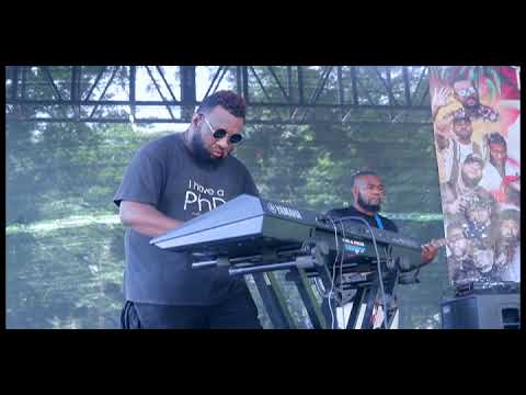 2022 Christmas Music Festival- Present STAGAZAH - Tehene'e