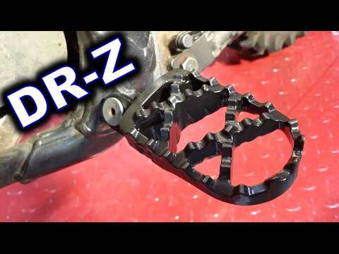 ALMOST GREAT! Moose Racing Onyx 1/2" Offset Footpegs - Suzuki DR-Z400s Dual Sport Motorcycle
