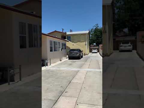 3 bedroom, 1 1/2 bath, Los Angeles