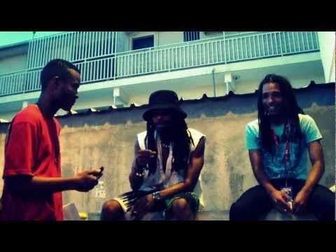 KERMARON.LIVE//ROMANPY974 FREESTYLE KAF MALBAR FEAT RATMAN