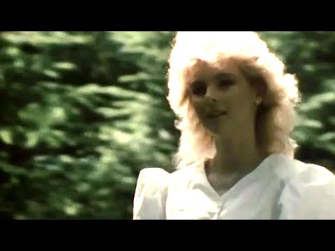 Iveta Bartošová | Tichá píseň | 1988 | VideoMix