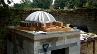 preview picture of video 'Priory House Pizza Oven'