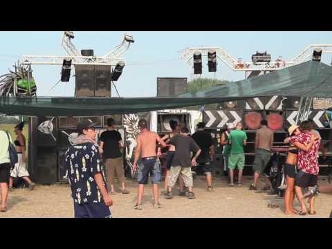 Tek-in-Italy 2016 (Labirinz Decade) aka Mosquitek