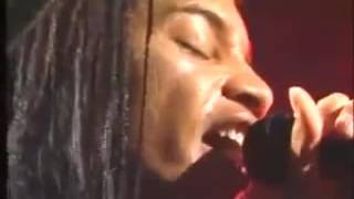 Terence Trent D'Arby - Sign Your Name LIVE-AVI